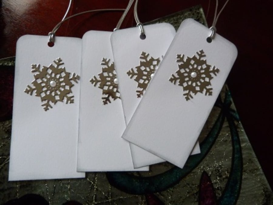 Pack of Snowflake Christmas Gift Tags