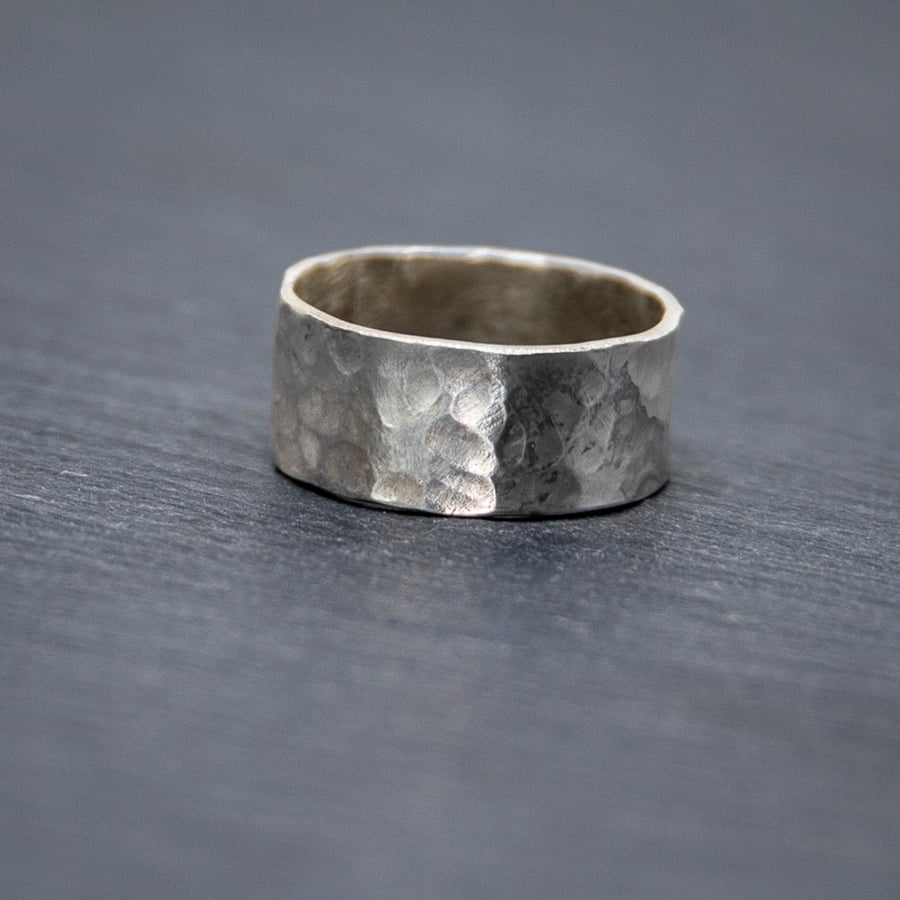 Hammered Finnish Ring (SSR6)