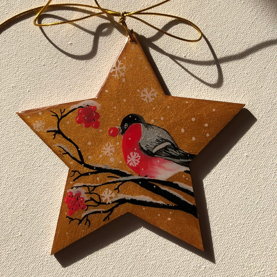 Christmas decoration, star, ornament, robin and ashberries , 125mm