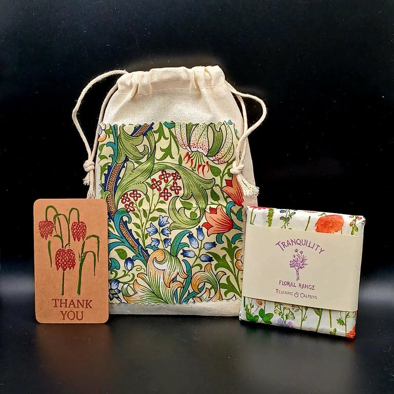 Wildflower Meadow Lavender & Neroli Botanical Wax Melts Thank You Gift & Bag