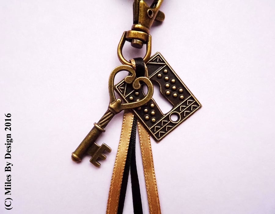 Lock & Key Vintage Inspired Keyring