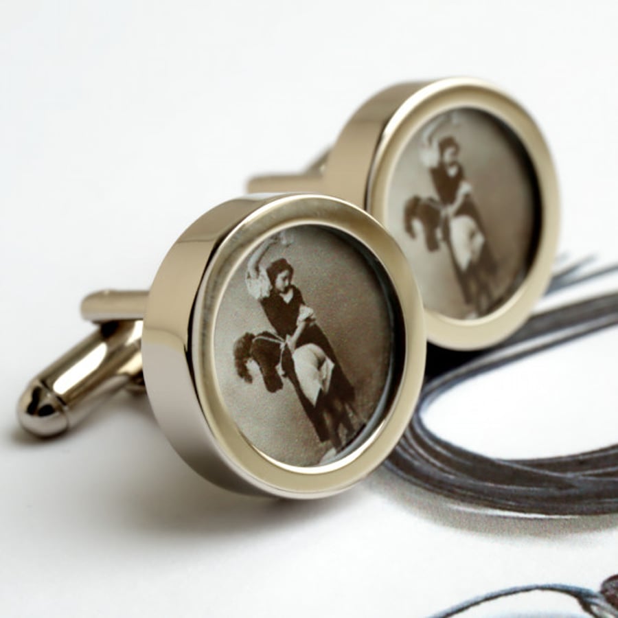  Erotic Nude Vintage Cufflinks - Spank My Bottom in the Kitchen