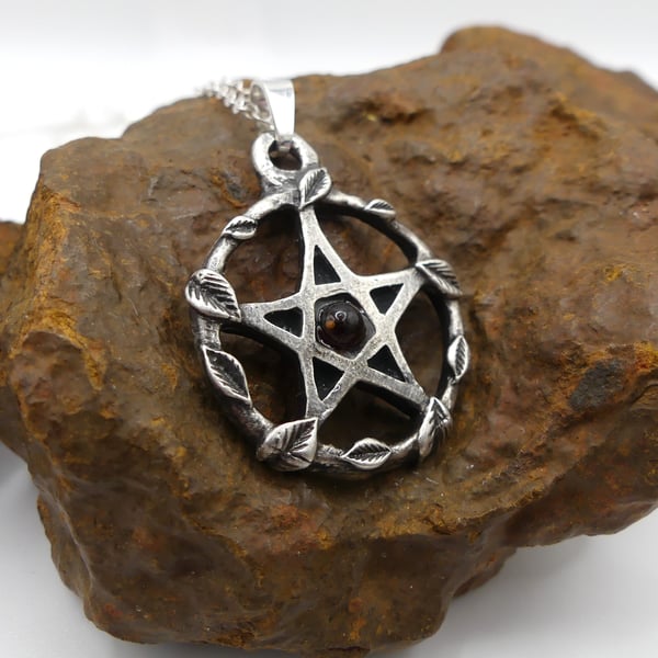 Sterling Silver Pentacle Pendant Surrounded by Leaves with Amber, Necklace.