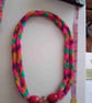 Woolen neckwear with a twist - Image 2