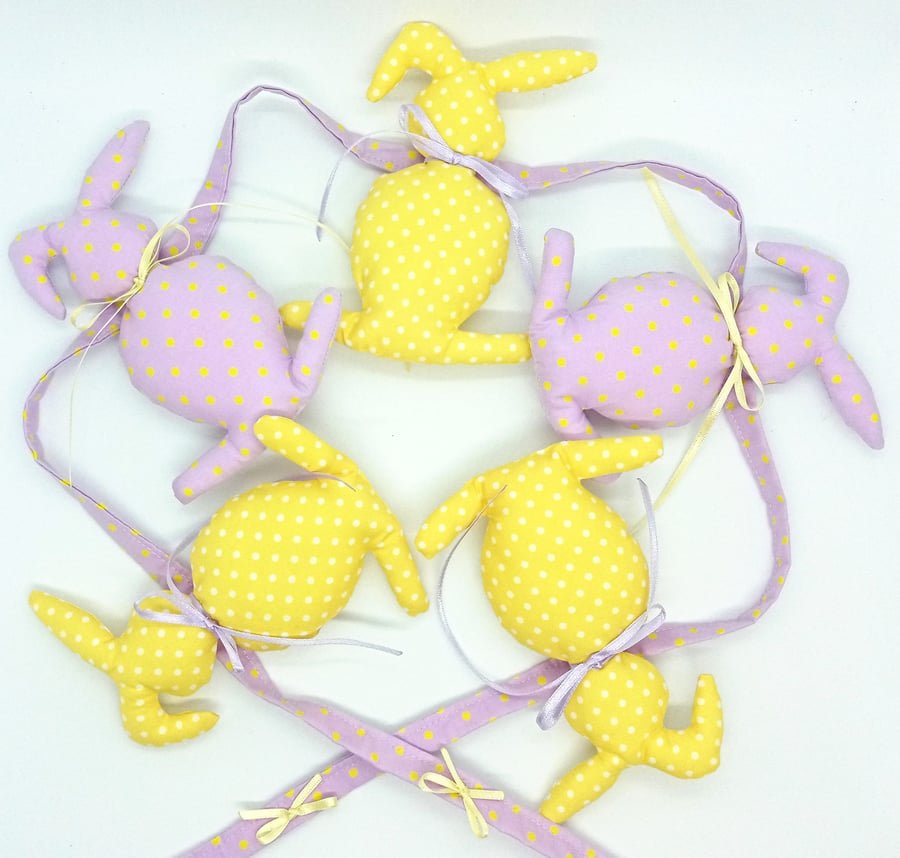 Bunny Bunting 47A