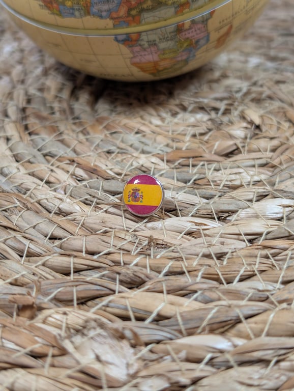 Spain Flag Map Pin – European Travel Map Push Pin for Wooden Maps, Spanish Pin