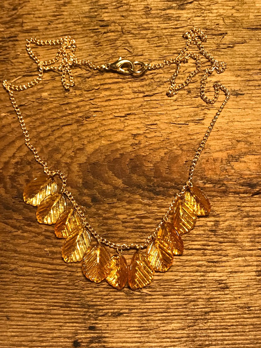 Glass gold leaf necklace 