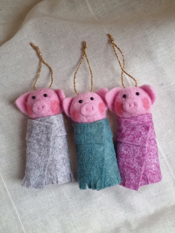 Woolly Pigs in Blankets Hanging Christmas Decorations - Set of Three