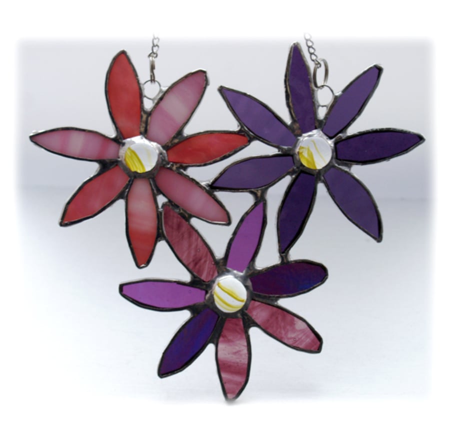 Trio of Daisies Stained Glass Flowers Suncatcher 005
