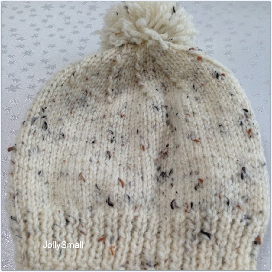 Bobble Hat 1-2 years - OVER 10% REDUCTION