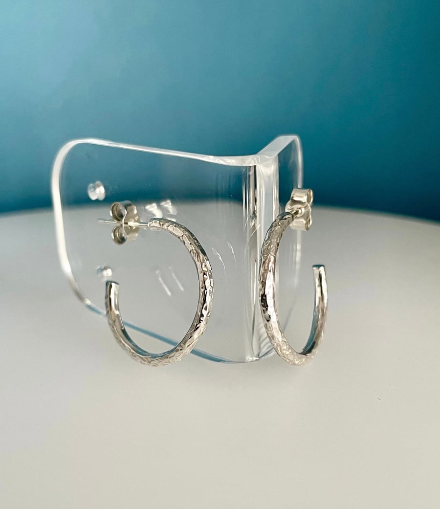 Classic Solid Sterling Silver Hoop Earrings Size 20mm Hammered-Sparkly Handmade