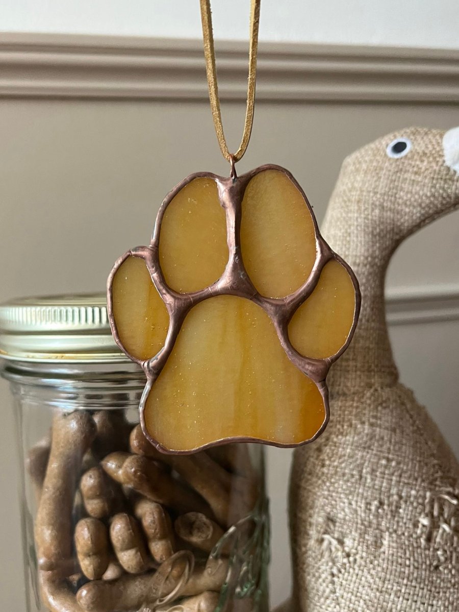 Yellow stained glass paw decoration - golden retriever Labrador dog lover gift