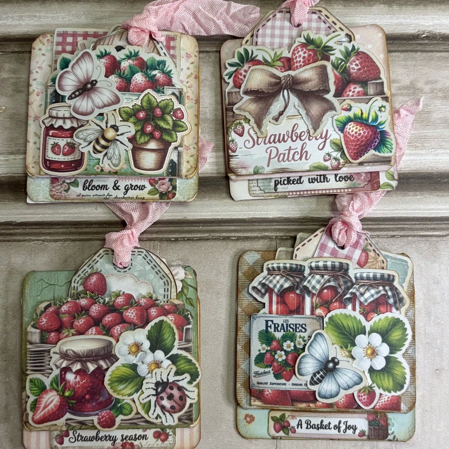 Hidden Paperclips Strawberry Fields  by Carolee Crafts PB8 0058