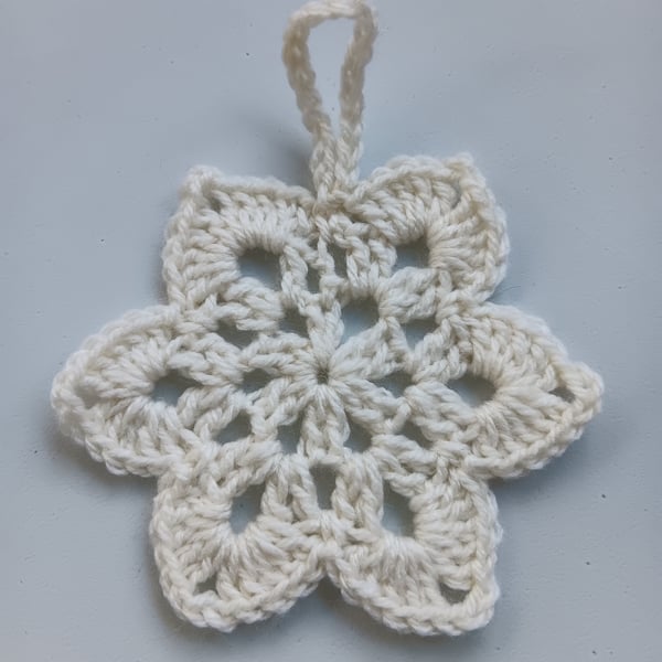 Crochet Christmas Snowflake (Vanilla) - festive decoration