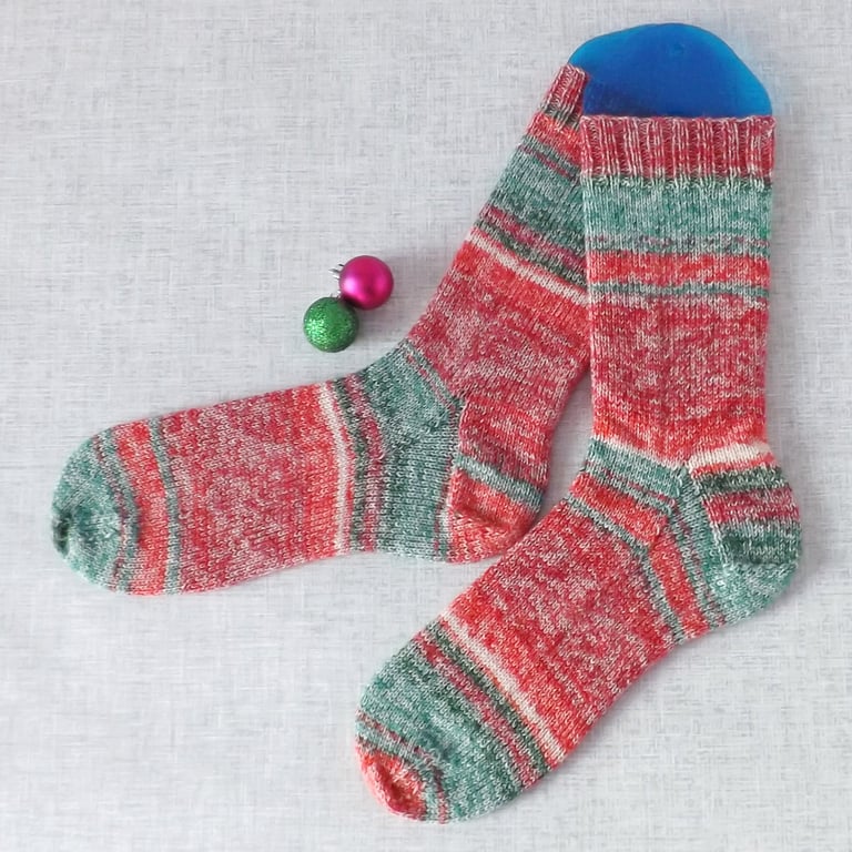 Hand knitted socks, merino wool socks, size 7-9