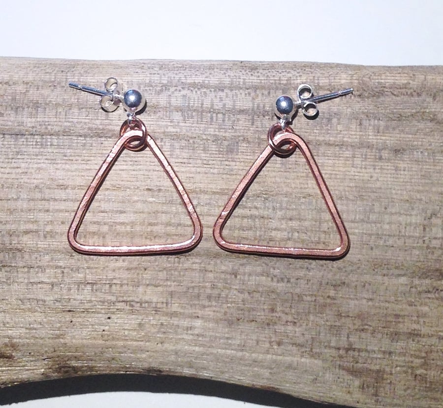 Hammered Copper Triangle Earrings - UK Free Post