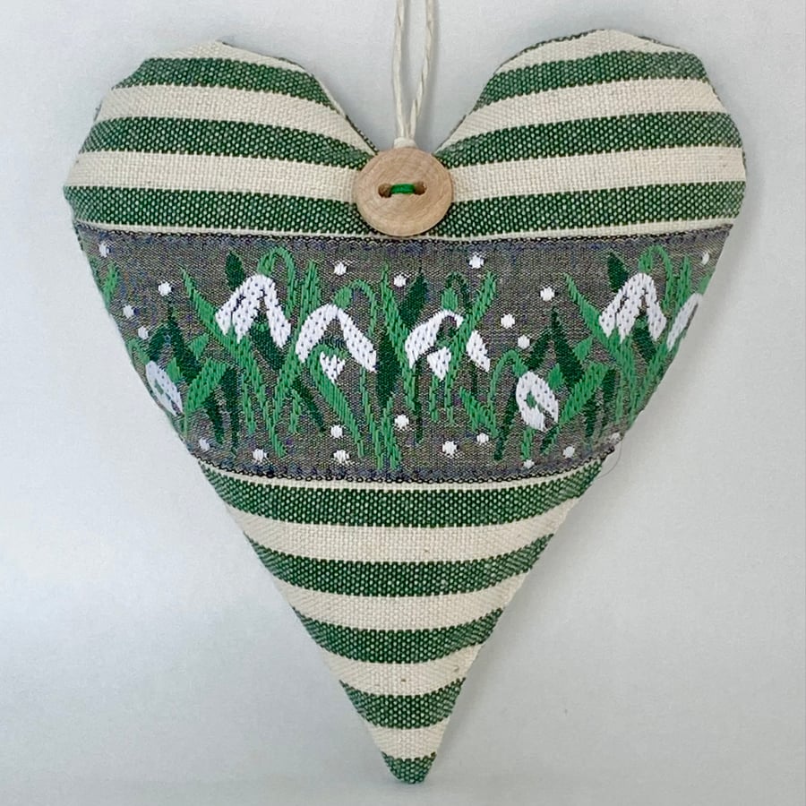 SNOWDROP HEART (January Heart of the Month) - with lavender