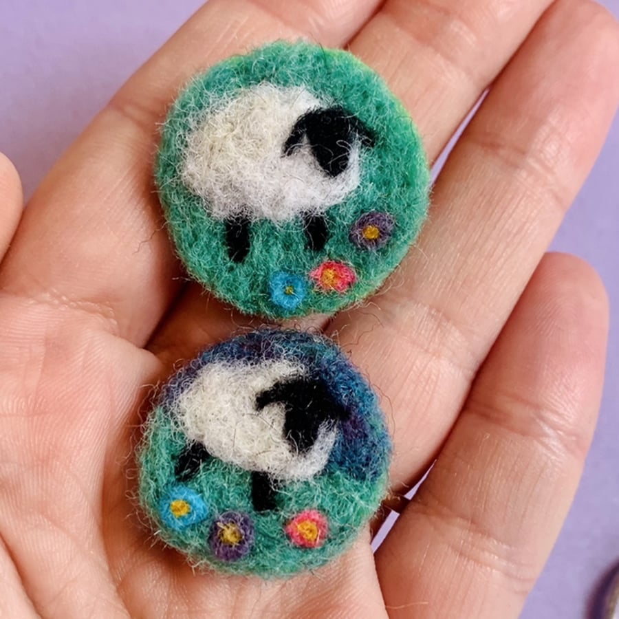 Needle felted sheep brooch - Folksy