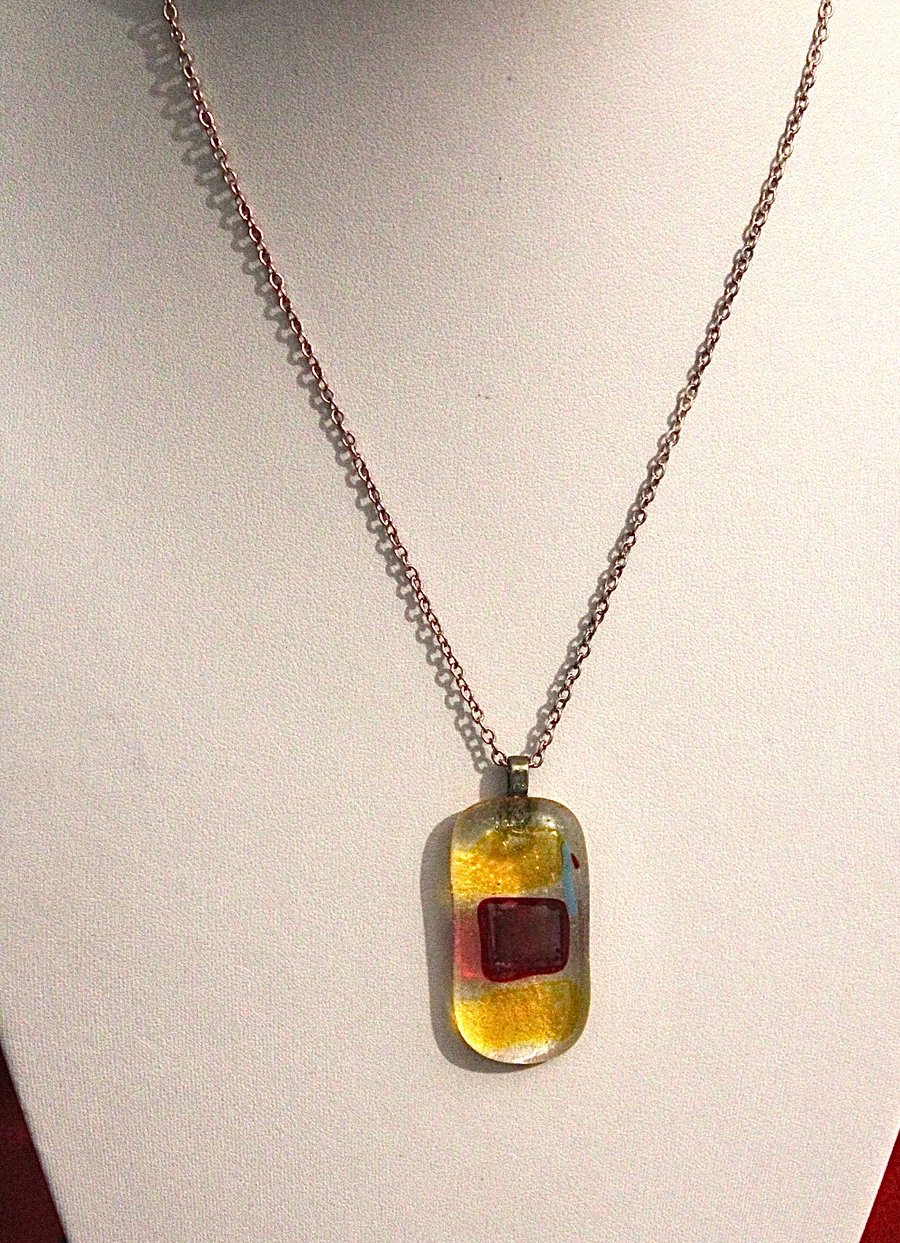 Fused glass pendent