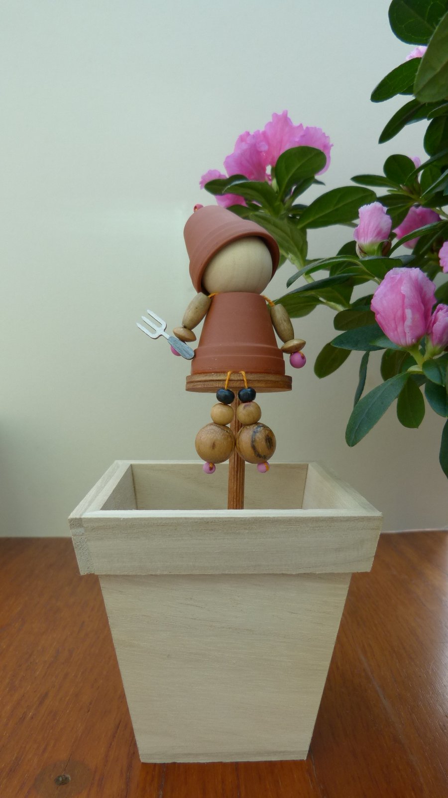 Flowerpot Friend - potted plant decoration