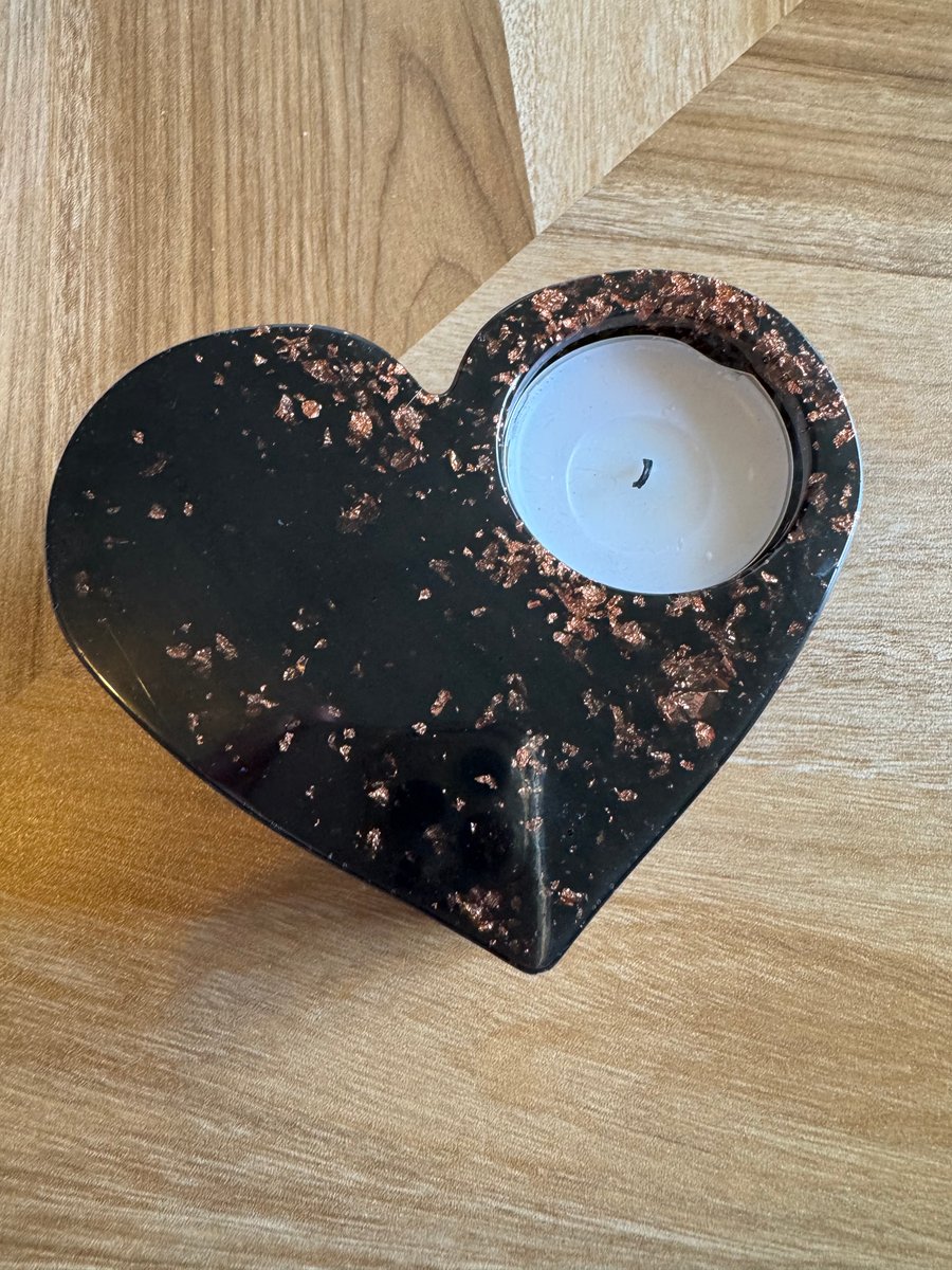 Heart shaped handmade resin tealight holder