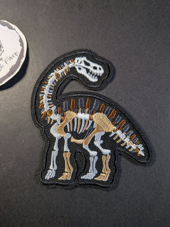 Dinosaur skeleton - Embroidered Iron on Patch