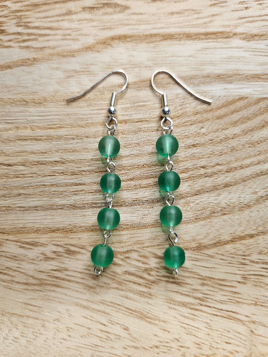Green Beaded Dangle Earrings 