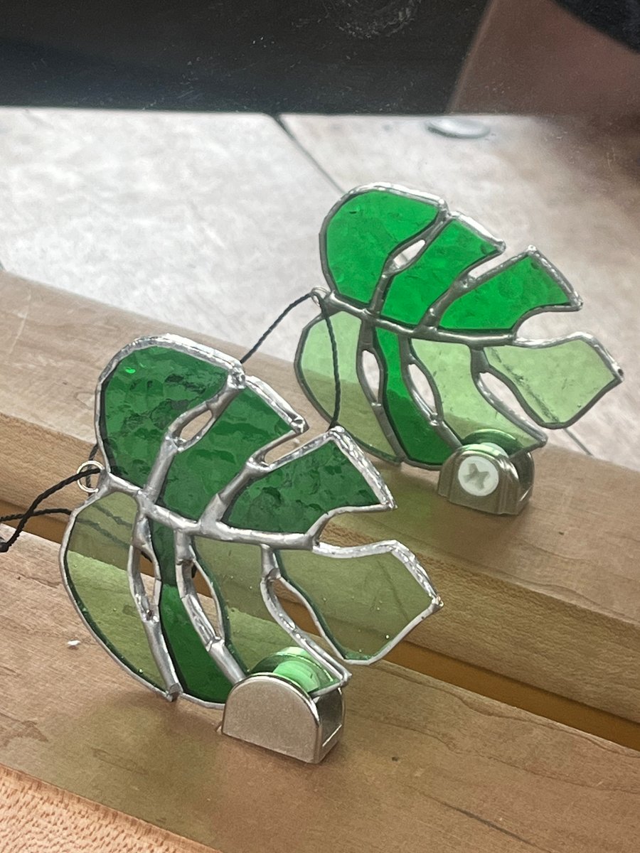 Mini stained glass monstera leaf