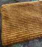 Reclaimed retro floral and corduroy zip pouch - Image 5