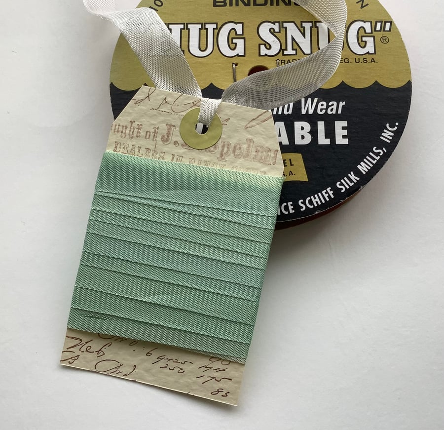 VINTAGE -STYLE ribbon . 4 yds. ( silky, seam binding ). 'Peppermint Tea'. Green.