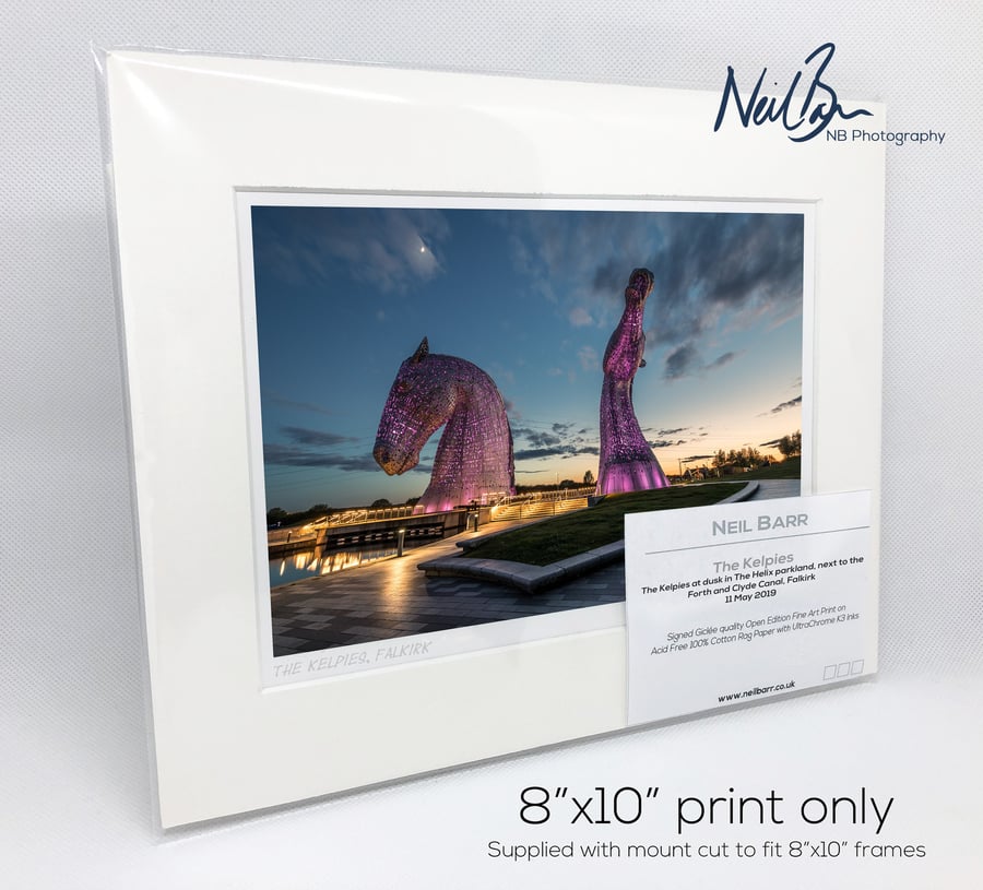 Moon over the Kelpies Falkirk Scotland - A5 (10" x 8") Unframed Print