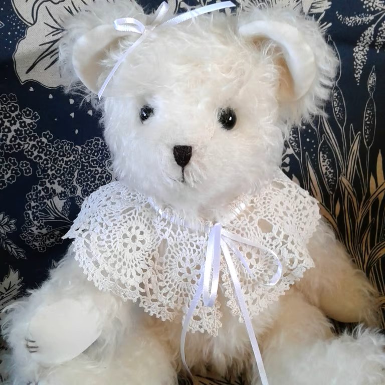 Collector's teddy bear, Ammi a jointed Mohair bear with a vintage lace collar