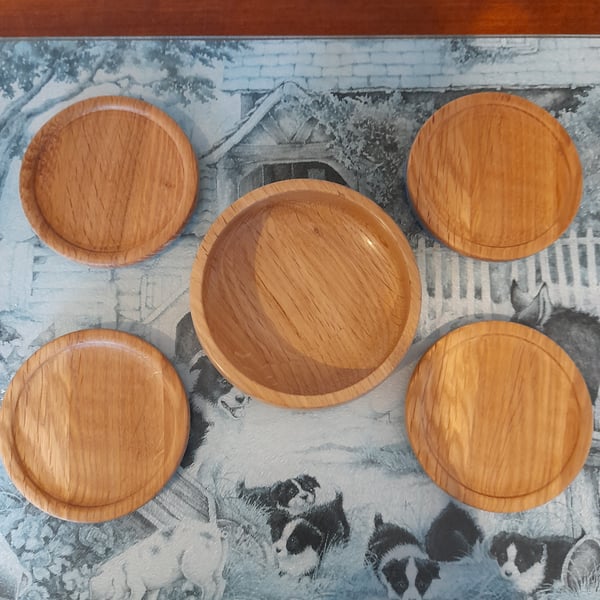 Set of 4 oak coasters