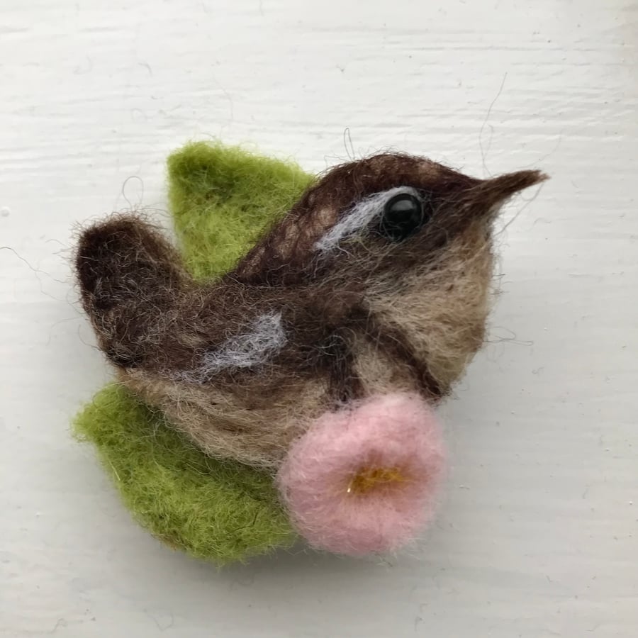 Needle felted bird lovers brooch