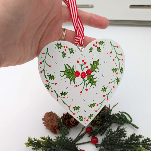 Holly berry hand-painted wooden heart Christmas decoration 