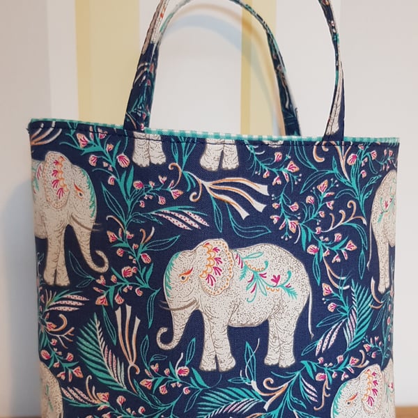Fabric reusable gift bag: elephants 