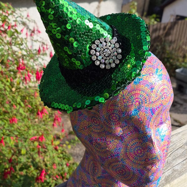Mini Witch Hat Hatinator Halloween Party Costume