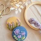 Embroidered Brooch Kit (Choose design)