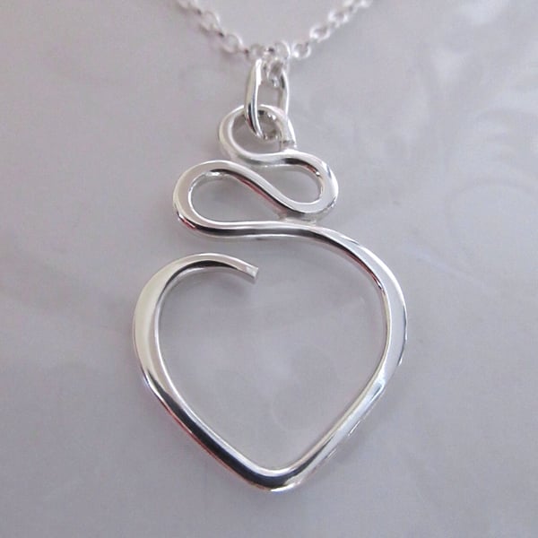 Squiggle Heart Pendant