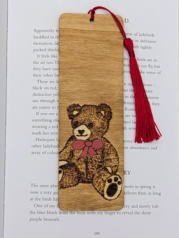 Teddy bear bookmark, pyrography, wooden bookmark gift for her
