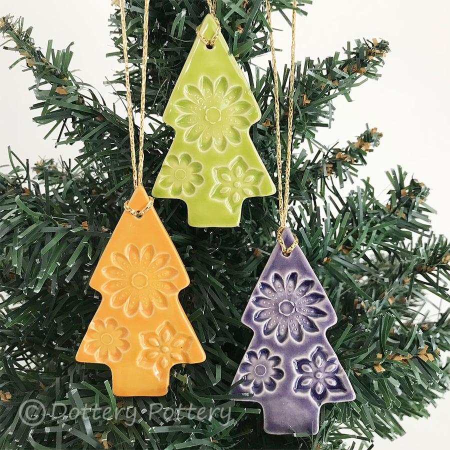Set of three lightweight ceramic retro Christmas tree decorations