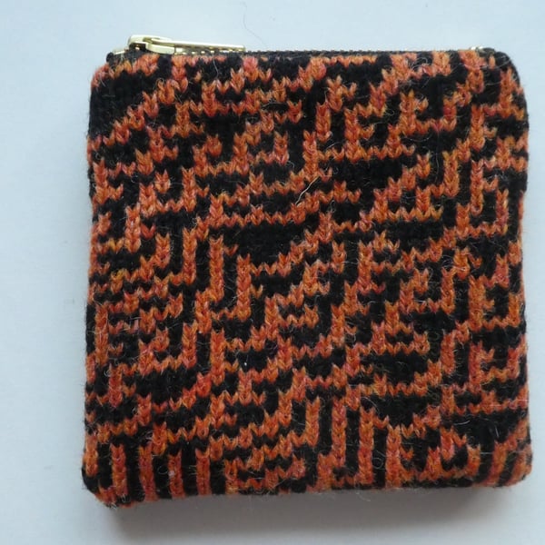 Rule 30 coin purse - black and orange