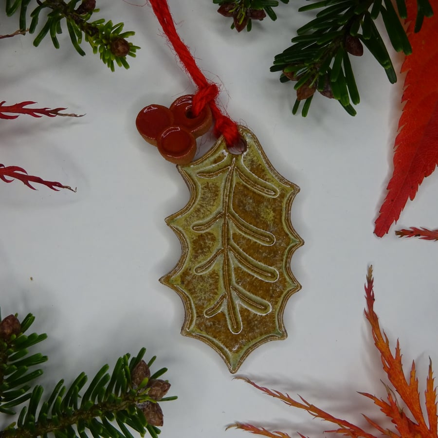 Ceramic leaf hanging decoration, holly leaf