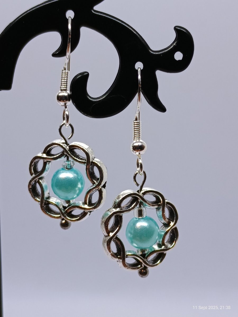 Silver & aquamarine drop earrings 