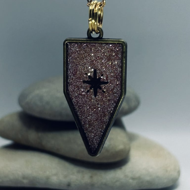Celestial Star Necklace – Resin Pendant in Bronze Crest Caelestis