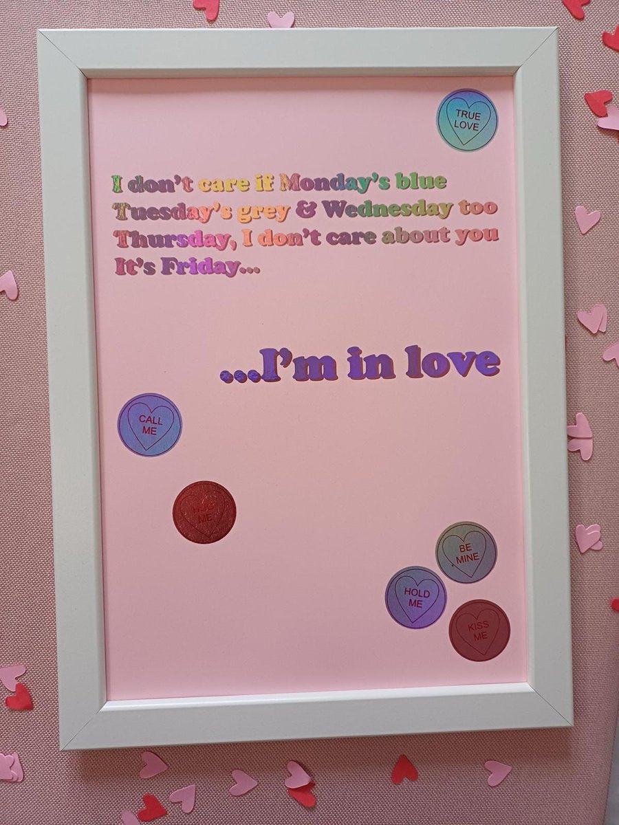 The Cure - Friday I'm in Love