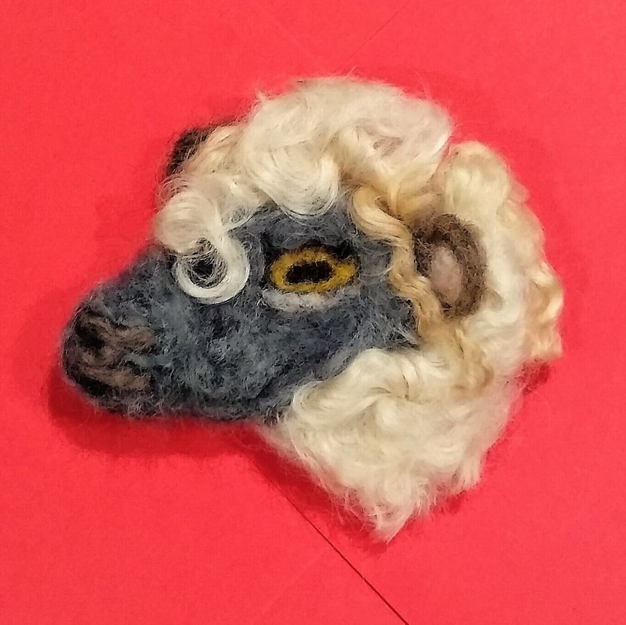 Needle Felted Sheeps Head Brooch, Wool Animal Brooch, Farm Animal Brooch