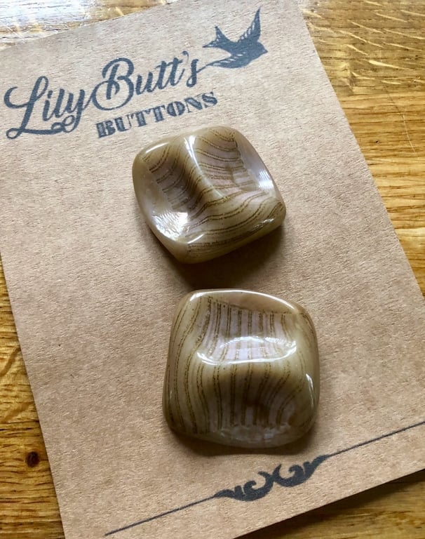 2 Vintage Brown Glass Square Buttons - 38 x 38 mm