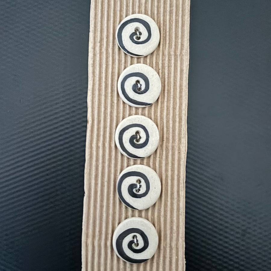 Spiral Ceramic Buttons- set of 5 - Black & white mixed geometric patterns 