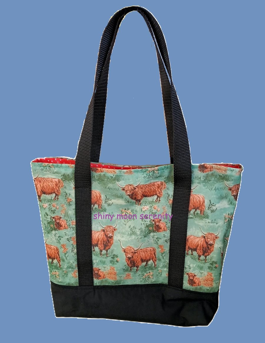 Highland Cow Tote Bag. 